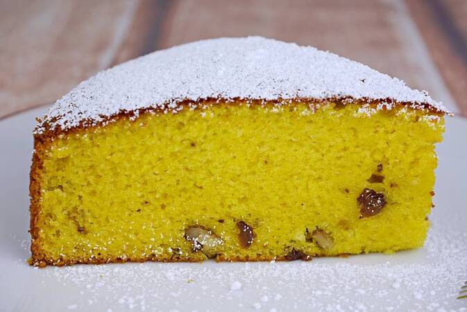 BIZCOCHO DE CALABAZA CON NUECES Y PASAS