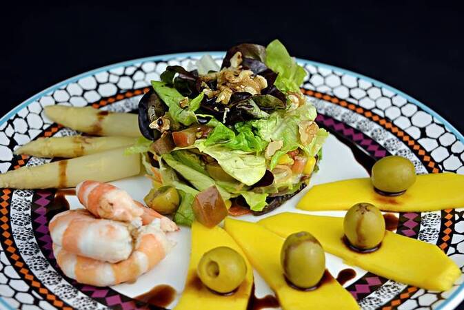 ENSALADA DE MANGO Y LANGOSTINOS