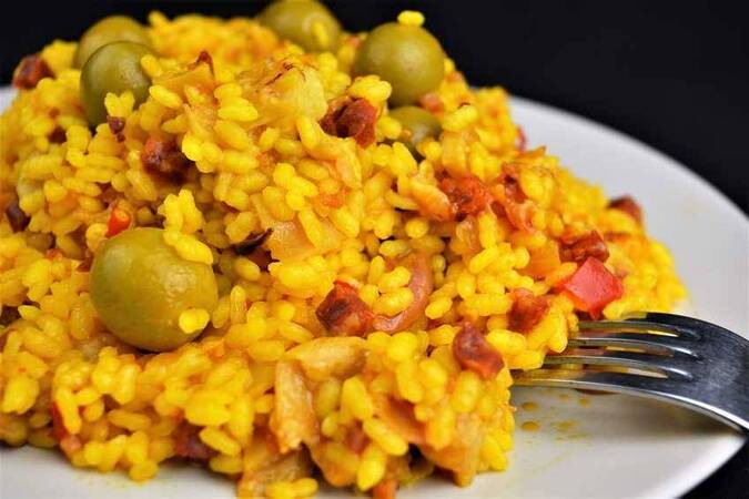 Receta de arroz con manitas de cerdo