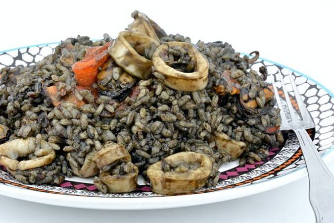 Receta de arroz negro con calamares