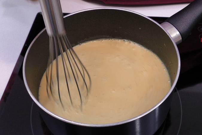 Preparar la crema pastelera