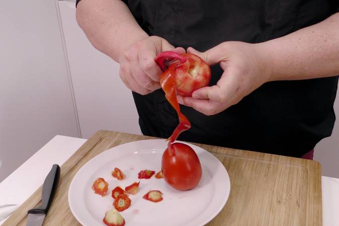 Pelar los tomates