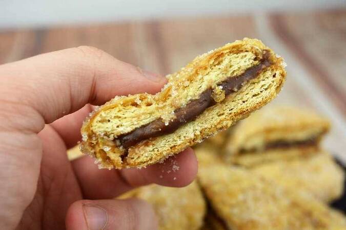 GALLETAS FRITAS CON CHOCOLATE