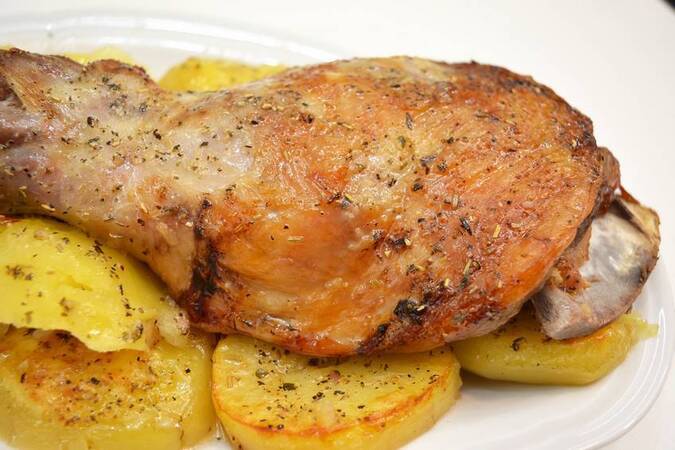 CORDERO ASADO A BAJA TEMPERATURA