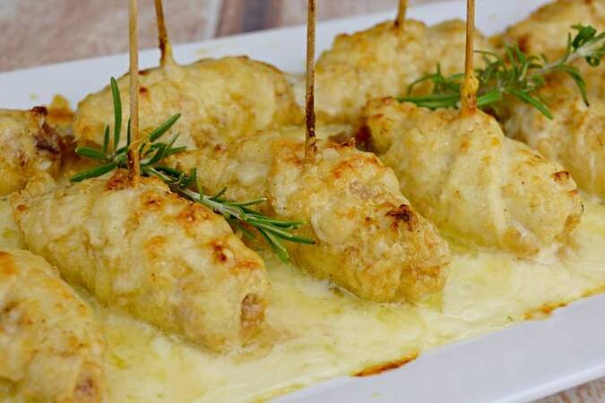 PECHUGAS RELLENAS Y GRATINADAS CON QUESO