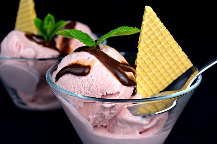 Como hacer helado de fresa sin heladera - Cocina Familiar